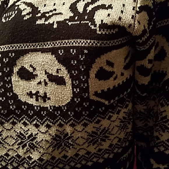 Sweater - Picture 2 of 2